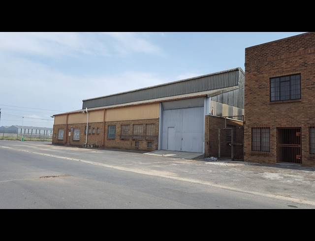 433M² FACTORY TO LET IN BELLVILLE CENTRAL
